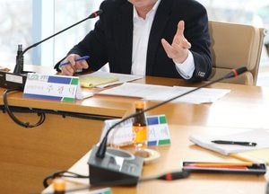 남양주시 ‘걷기 좋은 학교길 만들기’ 사업 추진...주광덕 시장, 학부모 대표와 타운홀 미팅 개최