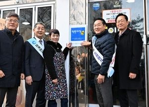 유정복 인천시장, 착한가격업소·전통시장 현장 방문…소상공인 지원 강화 나서