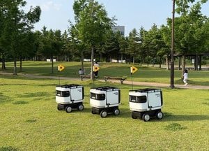 “부르면 온다” 평택시, 배다리생태공원서 AI 자율주행 수거 로봇 ‘재로’ 정식 운영