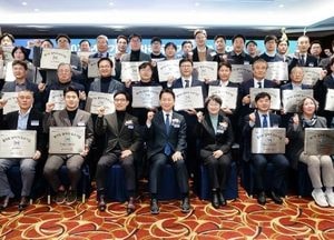 경기도, 2025년 일자리 우수기업 인증서 수여…46개 기업 선정