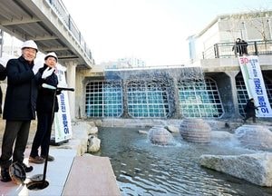 유정복, 30년 만에 열린 굴포천 “부평 일상 바꾸는 물길 될 것”