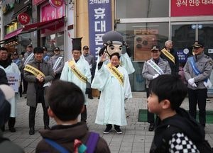 남양주시, 정약용·포돌이 캐릭터와 함께 ‘등굣길 아동 안전 캠페인’ 펼쳐