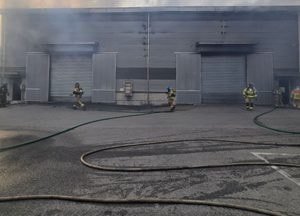 화성 마도면 페인트·도료 공장서 불…진화 중