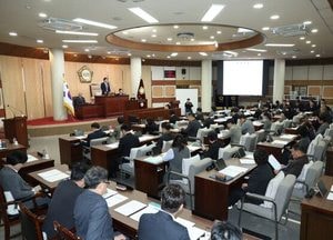 고양특례시의회, 제300회 임시회 개회…2026년 예산 확정