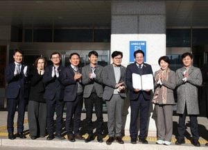 안양시, 국토교통부 ‘스마트도시’ 인증 현판식 개최...3회 연속 획득 쾌거