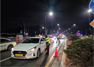경기북부 한밤 음주단속 두 시간 만에 13명 적발