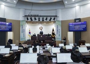 화성특례시의회, 제247회 임시회 폐회...제3차 추가경정예산안 의결