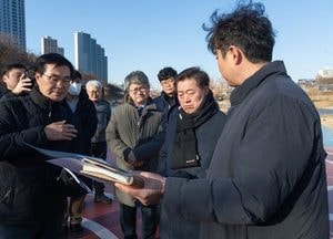 광명시, 시민참여정원 안양천 전역으로 확대 추진…시민 참여로 생활형 정원문화 정착