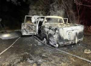 김포 월곶면서 SUV 차량 화재…임야 200평 태우고 1명 경상