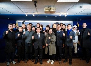 경기지사 출마 김병주, 온라인·오프라인 파격 소통 행보