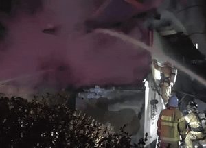 [영상] 파주 자원순환시설서 새벽 불…야산 번져 6시간 만에 진화