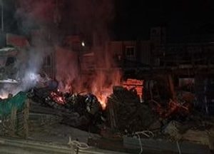 용인 수지 동천동 신축공사장 쓰레기더미 불…인명피해 없어