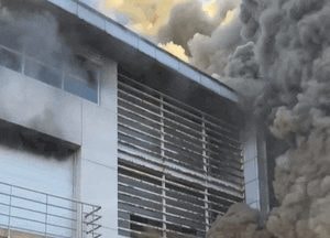 [영상] 연천 청산면 폐수처리시설 화재…2시간10분 만에 진화