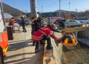 인천 남동구서 자전거 농수로 추락…1명 구조