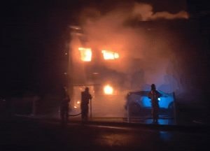 [영상] 포천 군내면 미가동 공장서 불…57분 만에 진화