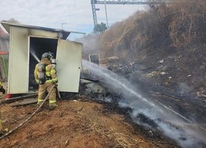 김포 걸포동 들풀 화재, 창고 번질 우려 신고…인명피해 없어