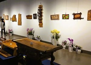 [사진으로 봤다] 이천아트홀 채운 140여 점의 목조각 온기…한봉석 전시 성료