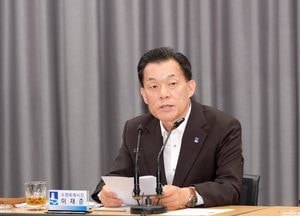이재준 수원특례시장 “공직자들, 정치적중립의무 반드시 지켜 달라”
