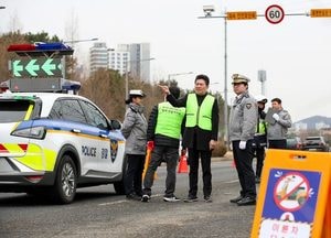 인천 중구, 하늘대로 이륜차 소음 규제지역 지정 추진…야간 95데시벨 초과 이륜차 통행 제한