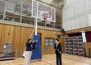 서성란 경기도의원, 의왕 덕장초교·중학교 찾아 교육환경 개선 과제 점검