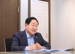 산 위 송전탑이 ‘산불 감시자’로…남양주시 AI 카메라 도입