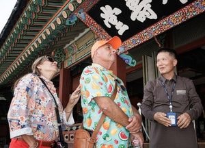 수원의 매력, 호주 신문에 실린다...호주 유명 라디오 방송인 지역 명소 취재