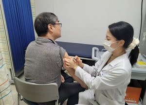 구리시, 65세 이상 어르신 대상포진 예방접종 ‘보건소 당일 방문 접종’으로 전환