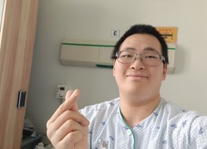 육군 수기사 신민범일병, 부친에게 간 50% 이식… 어버이날 맞아 깊은 감동 전해