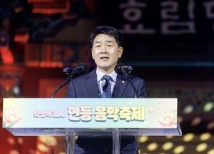 화성특례시의회, 2026 화성특례시 연등음악축제 참석