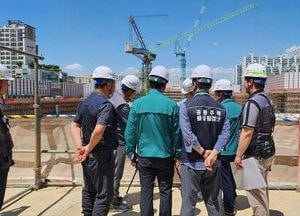 광명시, 대형 건축공사현장 우기·폭염 사고 예방 총력