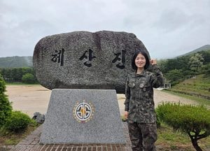 육군 수기사 허재희 대위, 수년간 길러온 모발 소아암 환자 위해 기부