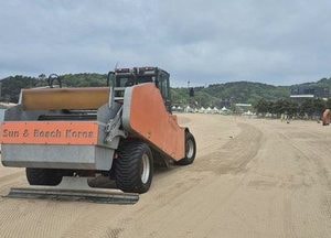 인천 중구, 안전·쾌적한 해수욕장 만들기 위해 ‘백사장 대청소’ 완료