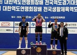 평택시청 직장운동경기부 역도팀, 전국대회서 메달 다수 획득