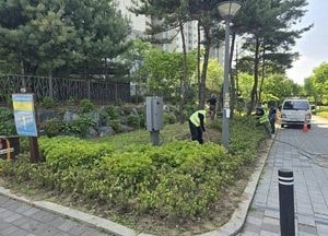 구리시, 갈매 경춘북로 나무 심기 및 편의시설 설치 공사 완료