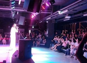가수 김승진·나래 출연, 두드림뮤직센터 상설공연 관객 호응 속 마무리