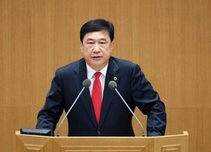 이택수 도의원, “퇴직자 활용, 5대 실버 일자리 모델 제시”