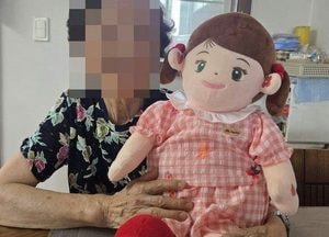 용인 AI 돌봄 로봇이 홀몸 어르신 일상 지원