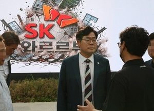 인천 '테라스 붕괴' 아파트 찾은 박 시장 "시공·감리에 책임 묻겠다"