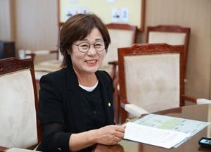 최미자 영종구의회 초대의장 "협치를 앞세운 건전한 의회 만들겠다"