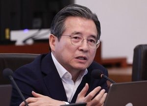 [속보] 김용범 정책실장 사의 표명…이 대통령 사표 수리