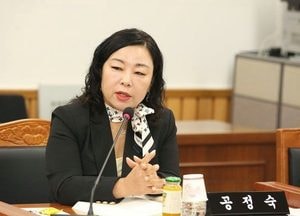 인천 서해구의회 공정숙 의원 "반려동물 확산에 따르는 맞춤형 정책 마련" 주문
