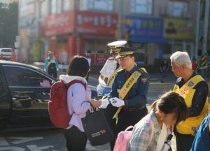 동두천경찰서, 어린이 교통안전 캠페인 실시