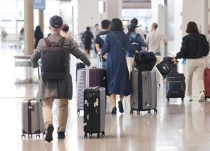 세계 1위 공항 맞나요?…인천국제공항 위탁수하물 여객기 미탑재 속출