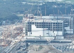 한국경제인협회, 첨단전략산업 규제개선 과제 41건 건의..."도로·용수 기반시설 확충해야"