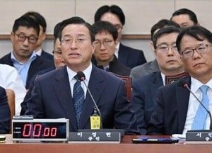 검찰 '술렁', '공소취소' 메시지?...'대북송금 수사 사과' 친여 이정현 검사가 총장대행에