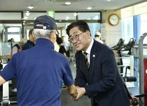 취임 첫 명절 맞은 이기형 시장, 취약계층·복지시설부터 찾았다