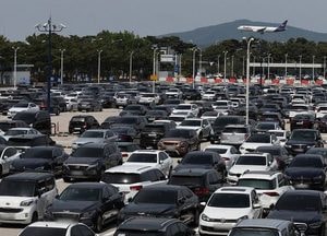 인천공항 주차장 혼잡 관리 비상…연휴 때마다 악순환 되풀이