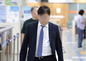김승원 '식약처 청탁 의혹' 제넨셀 창업자 2심 “청탁 명백” 법정 구속…공수처, '식약처' 수사 착수
