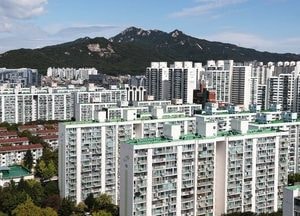 서울 아파트 매매 0.12% 상승…'세제개편 여파' 강남3구·용산 약세 지속