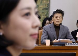 배현진 "'페노메논' 계약도 전에 경제효과 1조?"…황교익 "잠정치일 뿐"